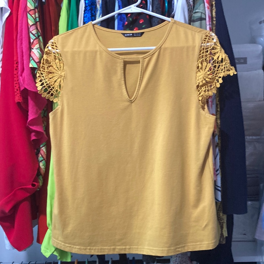 Yellow Top
